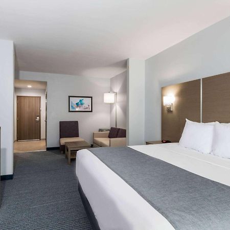 Days Inn & Suites By Wyndham Houston Nw Cypress Kültér fotó